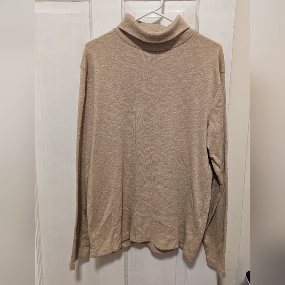 Men's Turtleneck - Abercrombie and Fitch - Picture 1 of 5